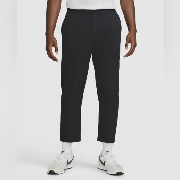 Nike Mens Sportswear Style Essentials Woven Unlined Sneaker Pants Waist 36 Black - Picture 1 of 12